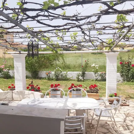 Sea Breeze Coastal House-in Almyros Beach * Acharavi (Corfu)
