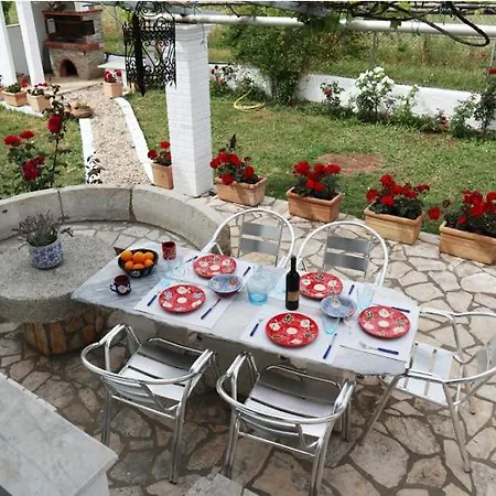 Villa Sea Breeze Coastal House-in Almyros Beach Acharavi (Corfu)