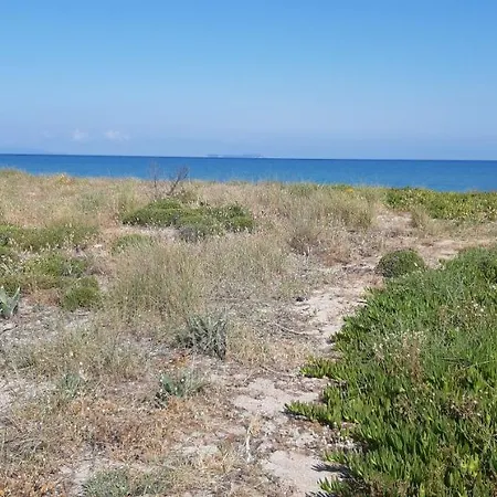 Sea Breeze Coastal House-in Almyros Beach