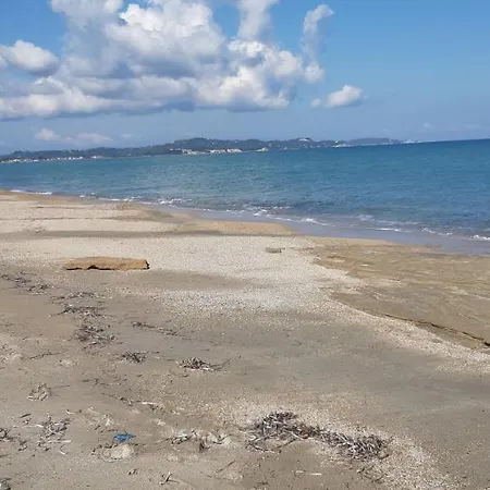 Villa Sea Breeze Coastal House-in Almyros Beach *